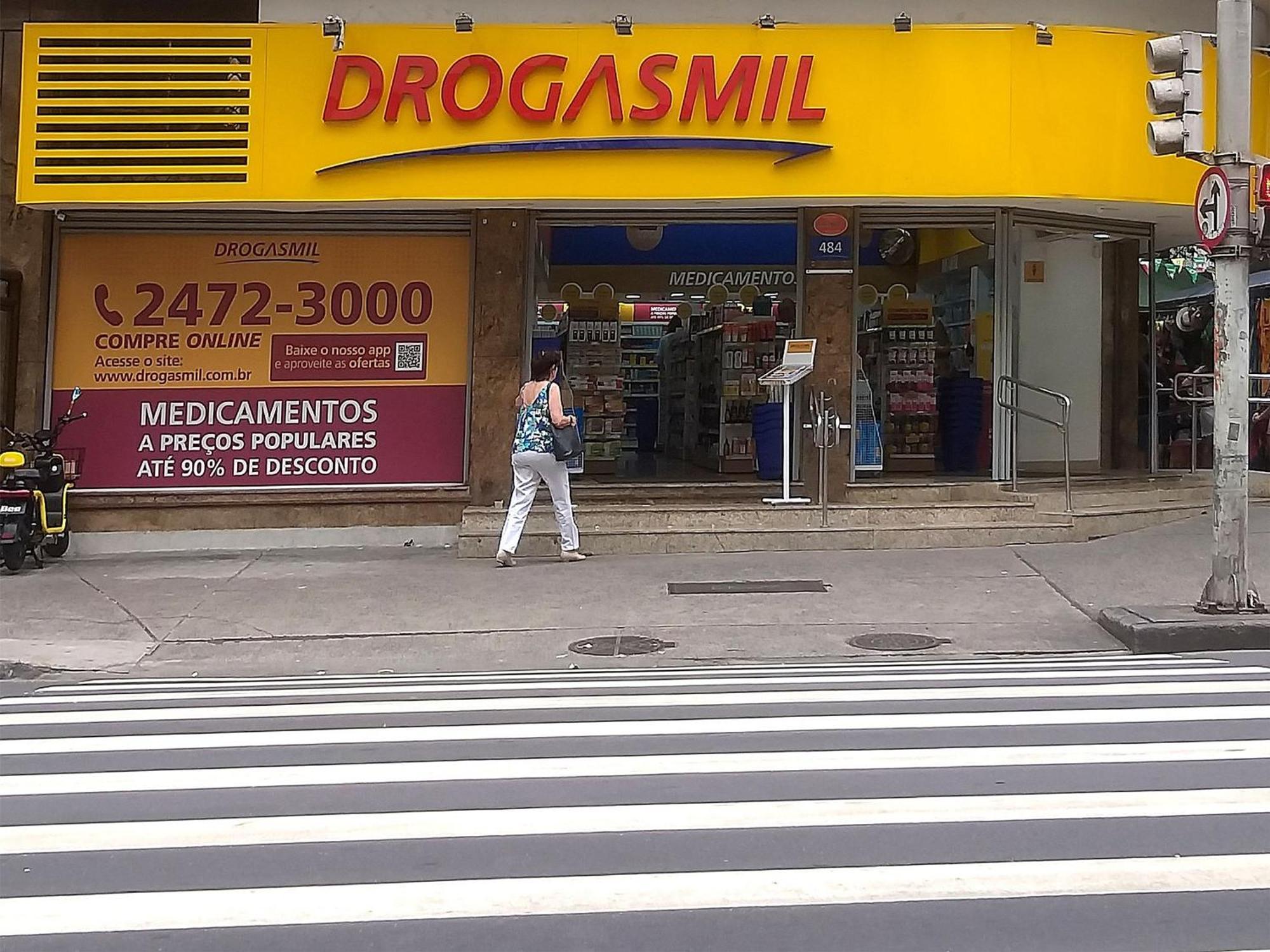 My Copacabana - Praia, Conforto + 1 Ticket *